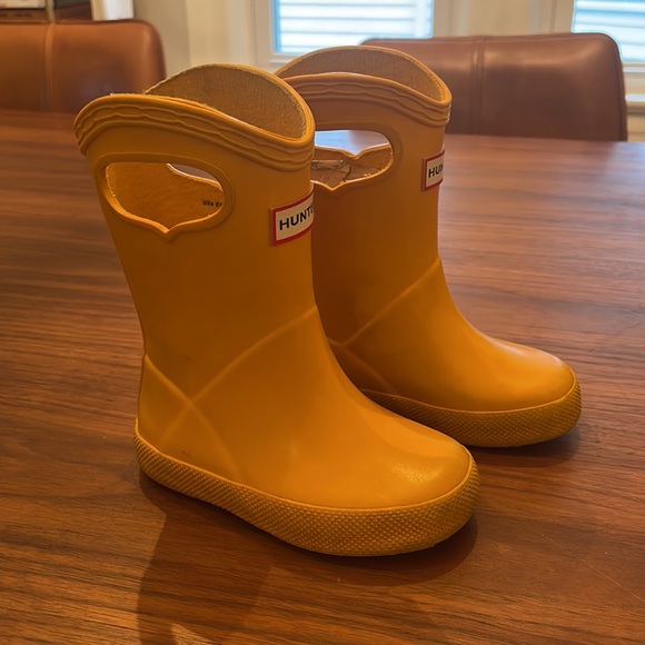 Hunter Shoes Hunter Rain Boots Yellow Size 4 Toddler Poshmark